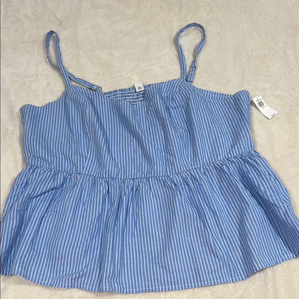 ⚡️Closet Cleanout⚡️ Old Navy Blue and White Smocked Camisole Top